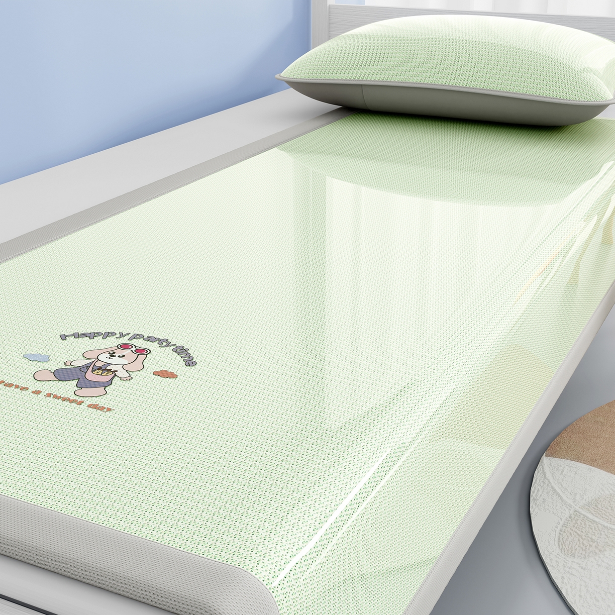 91家纺网 家纺一手货源 找家纺 奇丝雅 2026新款夏季A类碳光凉席三明治透气网冰丝凉席家用双人冰丝席床单可机洗单人学生宿舍上下铺夏天空调软席三件套 冰爽-绿