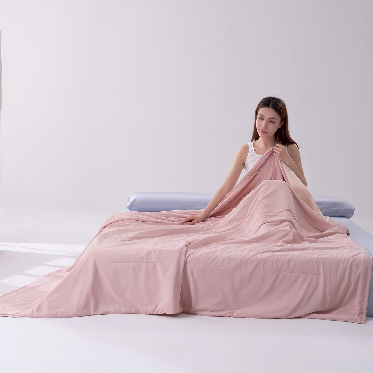 91家纺网 家纺一手货源 找家纺 花享莱 2026新款亚朵酒店同款夏季深睡双感夏凉被凉感被夏被控温被pro3.0 橘雾粉