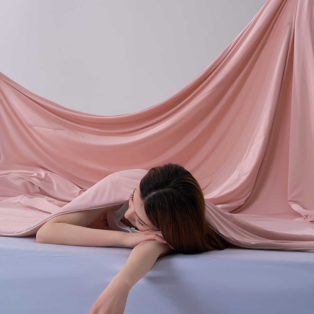 91家纺网 家纺一手货源 找家纺 花享莱 2026新款亚朵酒店同款夏季深睡双感夏凉被凉感被夏被控温被pro3.0 橘雾粉