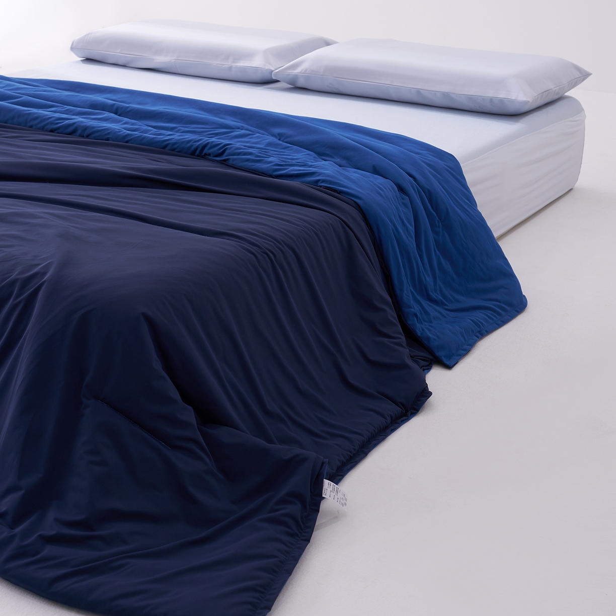 91家纺网 家纺一手货源 找家纺 花享莱 2026新款亚朵酒店同款夏季深睡双感夏凉被凉感被夏被控温被pro3.0 深睡蓝