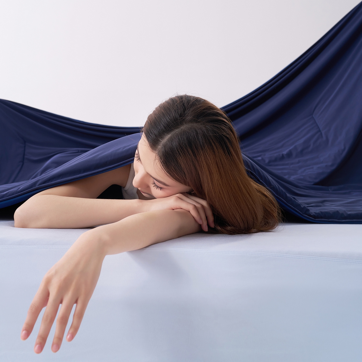 91家纺网 家纺一手货源 找家纺 花享莱 2026新款亚朵酒店同款夏季深睡双感夏凉被凉感被夏被控温被pro3.0 深睡蓝