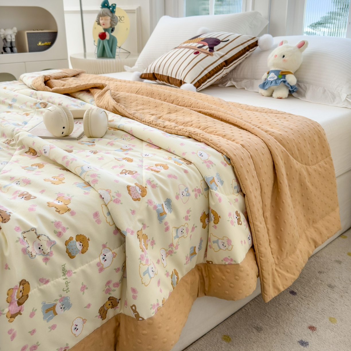 91家纺网 家纺一手货源 找家纺 瑞禾家纺 2026新款印花夏凉豆豆夏被手工包边被子被芯儿童 西高地