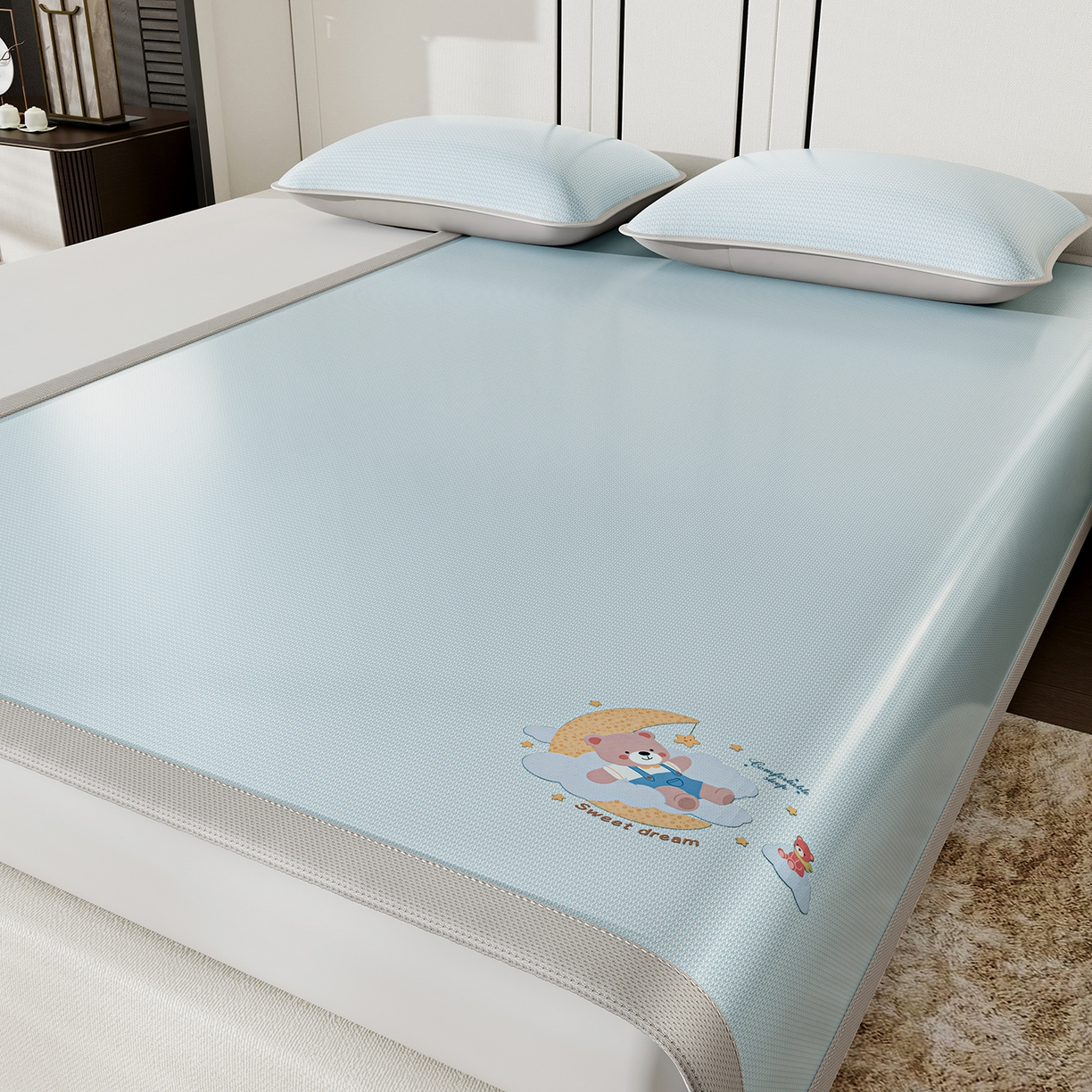 91家纺网 家纺一手货源 找家纺 奇丝雅 2026新款夏季A类碳光凉席三明治透气网冰丝凉席家用双人冰丝席床单可机洗单人学生宿舍上下铺夏天空调软席三件套 冰爽-蓝