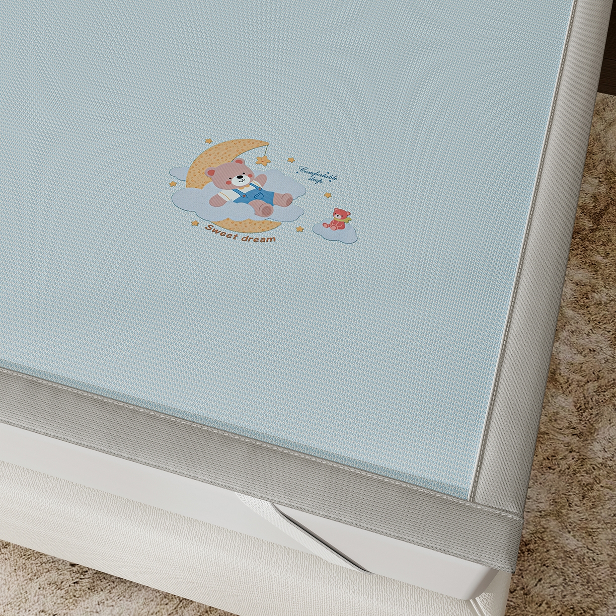 91家纺网 家纺一手货源 找家纺 奇丝雅 2026新款夏季A类碳光凉席三明治透气网冰丝凉席家用双人冰丝席床单可机洗单人学生宿舍上下铺夏天空调软席三件套 冰爽-蓝