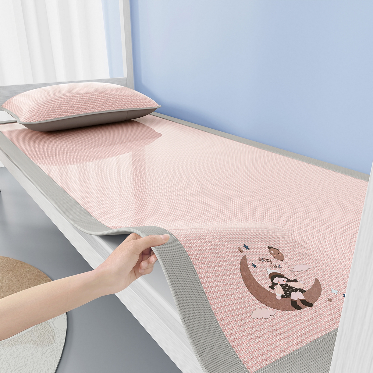 91家纺网 家纺一手货源 找家纺 家品罗兰 2026新款夏季A类碳光凉席三明治透气网冰丝凉席家用双人冰丝席床单可机洗单人学生宿舍上下铺夏天空调软席三件套 冰爽-粉