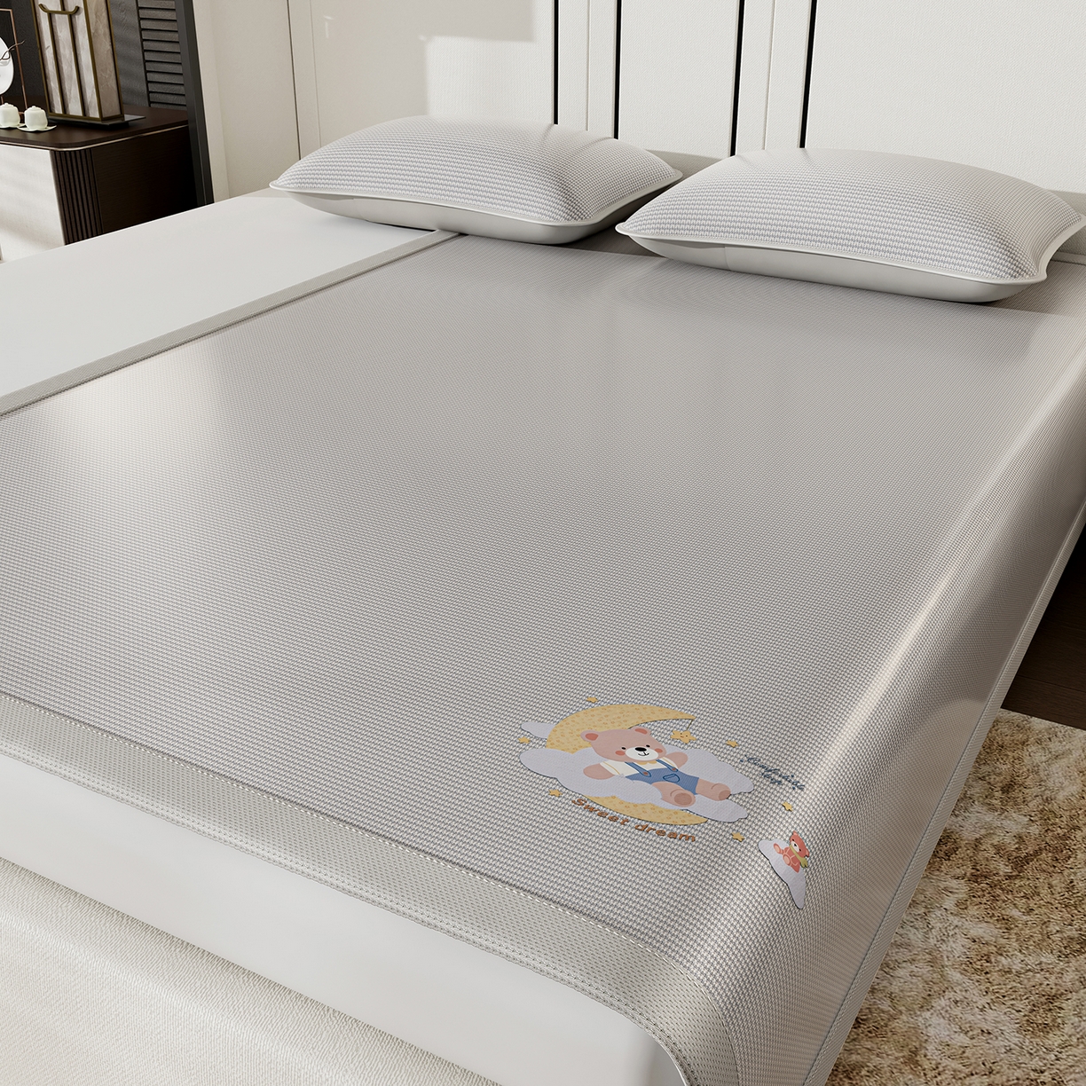 91家纺网 家纺一手货源 找家纺 家品罗兰 2026新款夏季A类碳光凉席三明治透气网冰丝凉席家用双人冰丝席床单可机洗单人学生宿舍上下铺夏天空调软席三件套 冰爽-灰