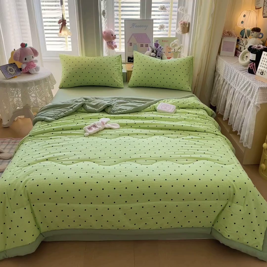 91家纺网 家纺一手货源 找家纺 瑞禾家纺 2026新款皱皱棉双层纱夏被四件套下载文件包含买家秀 波点生活-绿