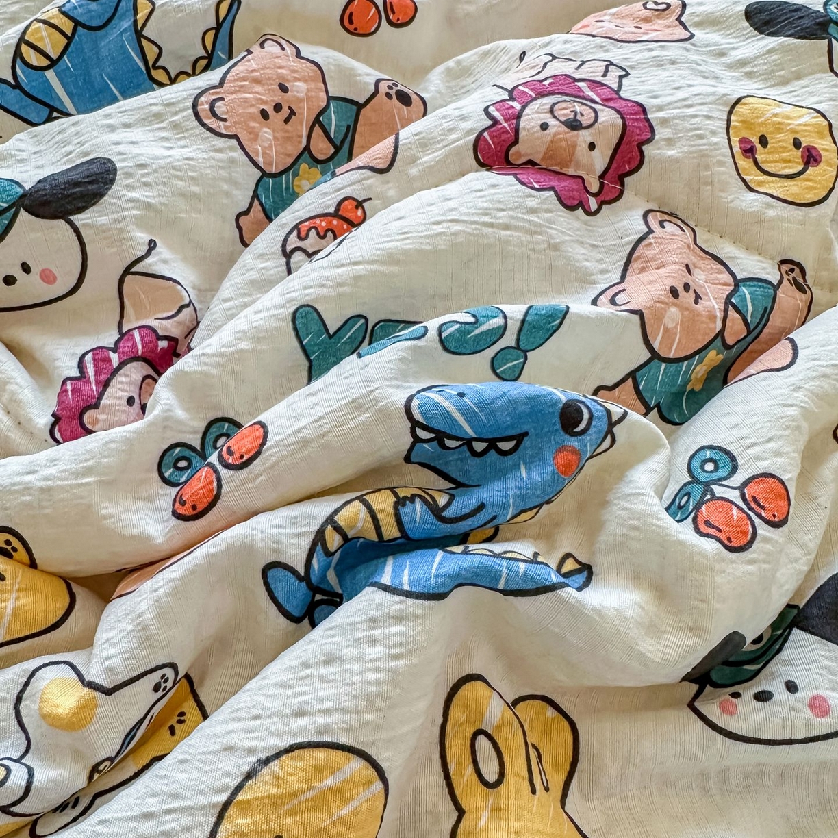 91家纺网 家纺一手货源 找家纺 瑞禾家纺 2026新款皱皱棉双层纱夏被四件套下载文件包含买家秀 动物之家