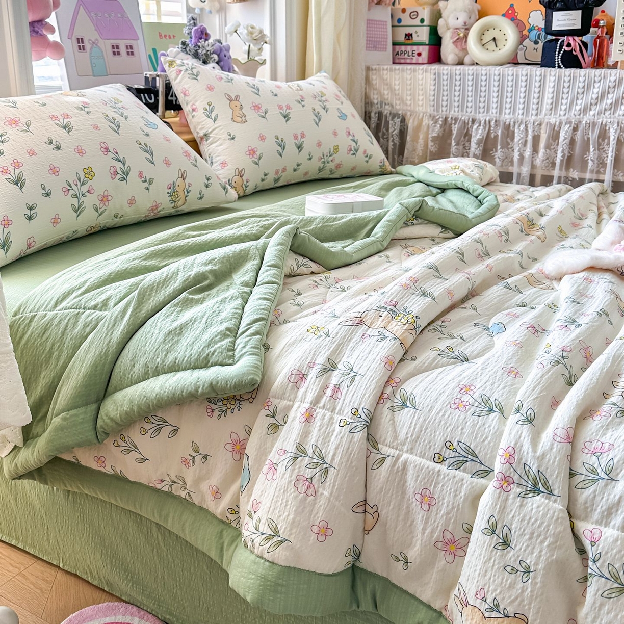 91家纺网 家纺一手货源 找家纺 瑞禾家纺 2026新款皱皱棉双层纱夏被四件套下载文件包含买家秀 花园小兔