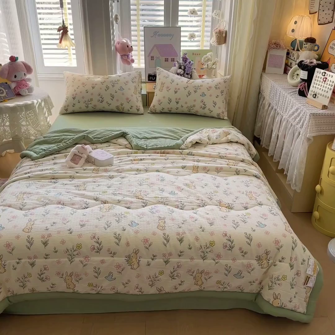 91家纺网 家纺一手货源 找家纺 瑞禾家纺 2026新款皱皱棉双层纱夏被四件套下载文件包含买家秀 花园小兔