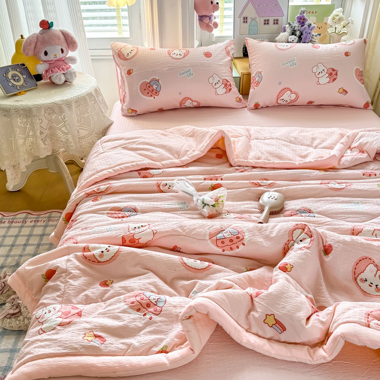 91家纺网 家纺一手货源 找家纺 瑞禾家纺 2026新款皱皱棉双层纱夏被四件套下载文件包含买家秀 蜜桃粉兔