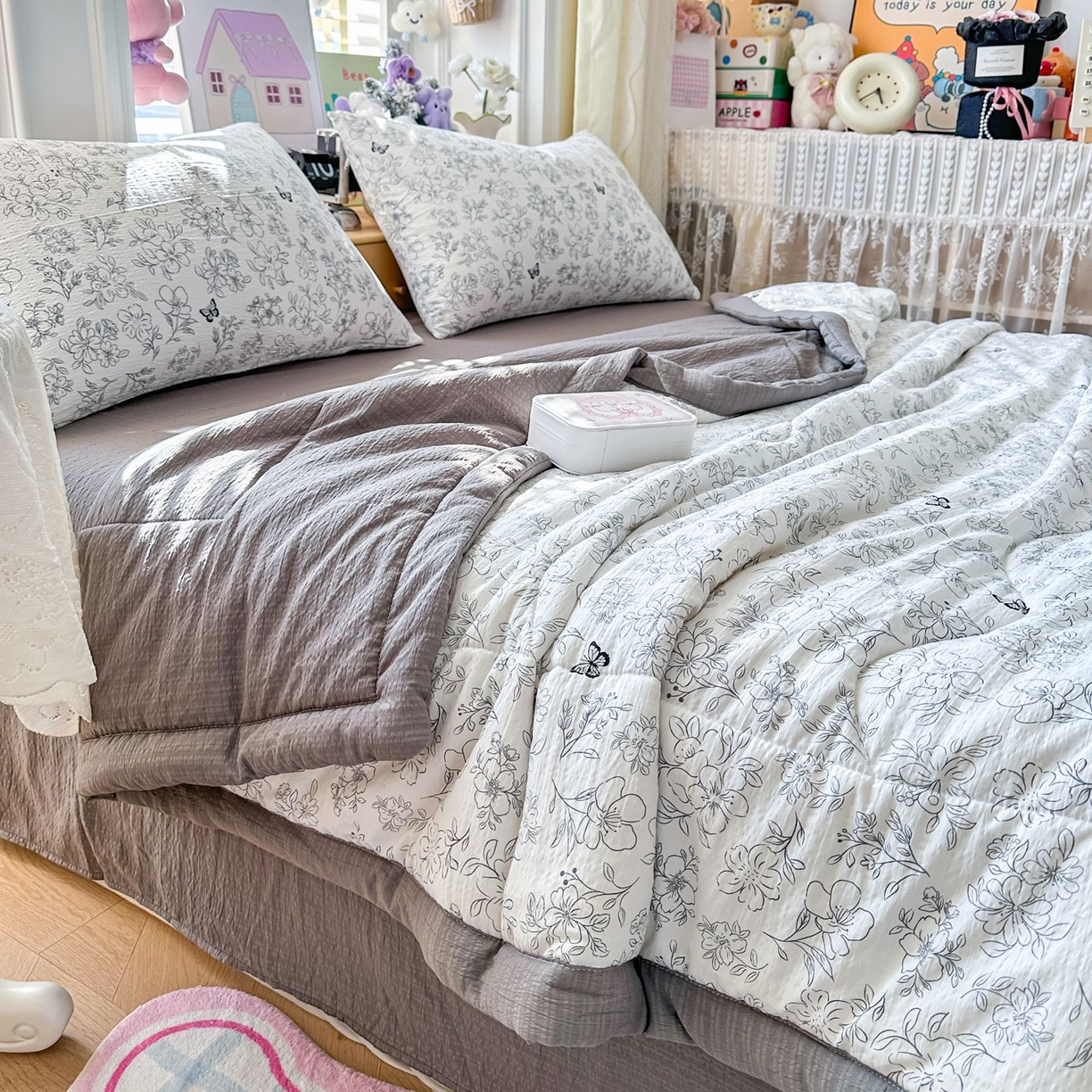 91家纺网 家纺一手货源 找家纺 瑞禾家纺 2026新款皱皱棉双层纱夏被四件套下载文件包含买家秀 雨蝶