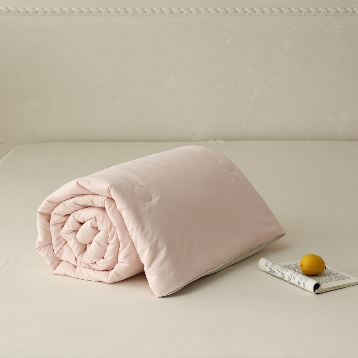 91家纺网 家纺一手货源 找家纺 万盛家纺 2026春夏新款果冻速干夏被夏凉被空调被 暗香粉-米