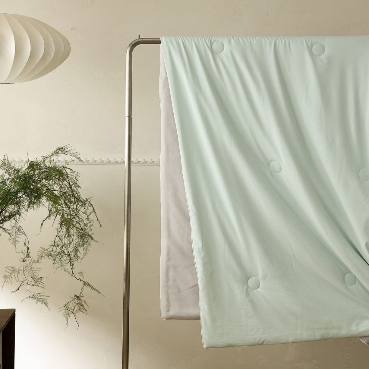 91家纺网 家纺一手货源 找家纺 万盛家纺 2026春夏新款果冻速干夏被夏凉被空调被 冰清绿-灰