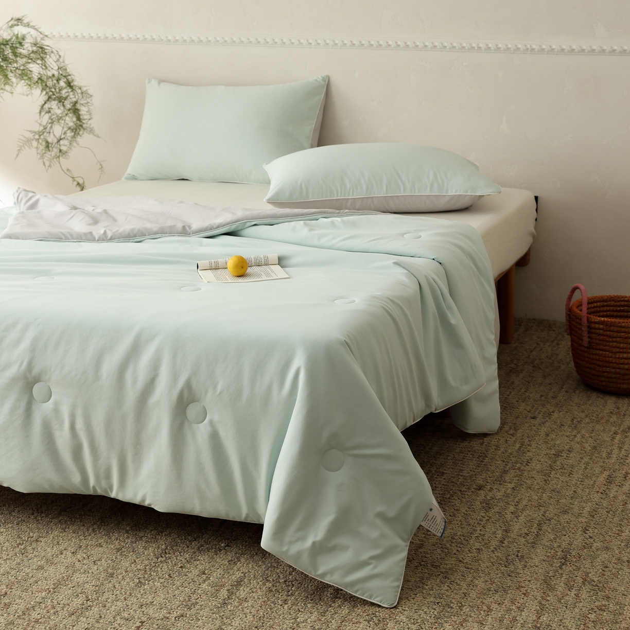 91家纺网 家纺一手货源 找家纺 万盛家纺 2026春夏新款果冻速干夏被夏凉被空调被 冰清绿-灰