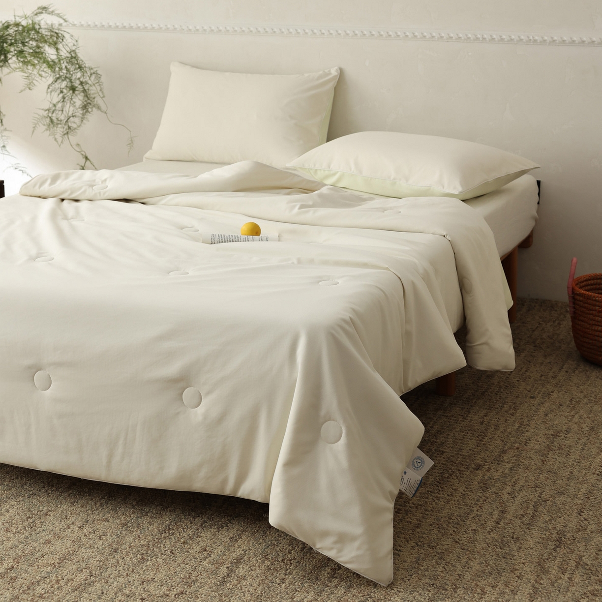 91家纺网 家纺一手货源 找家纺 万盛家纺 2026春夏新款果冻速干夏被夏凉被空调被 糯米黄-绿