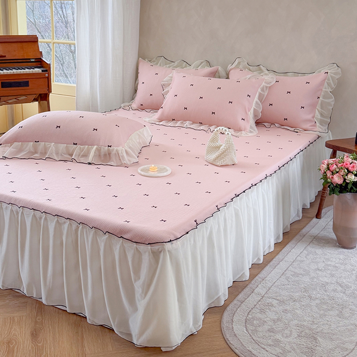 91家纺网 家纺一手货源 找家纺 （总）桃子家居 2026新款A类韩系仙气公主风PE凉感中分子床裙凉席蕾丝花边蝴蝶结乙纶豆豆凉席系列三件套