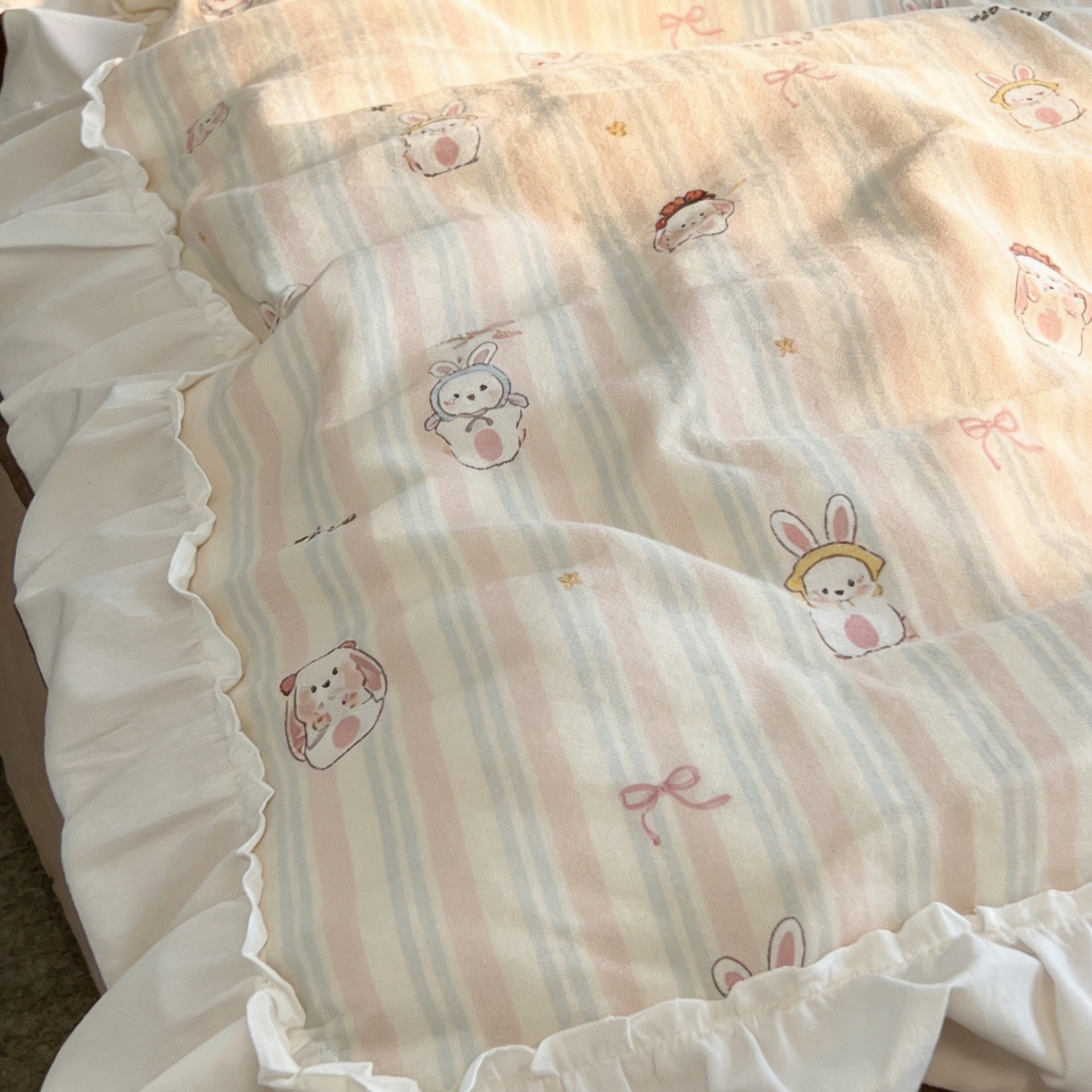 91家纺网 家纺一手货源 找家纺 荣轩家居 2026春夏新款韩式重工泡芙花边工艺款全棉纯棉双层纱四件套（铺床版） 沃波尔