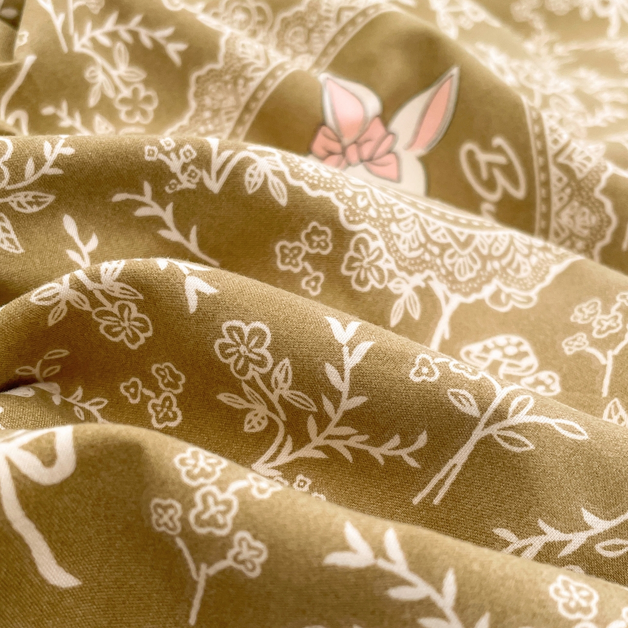 91家纺网 家纺一手货源 找家纺 瑞禾家纺 2026新款古法水洗四件套下载文件包含买家秀 焦糖花影