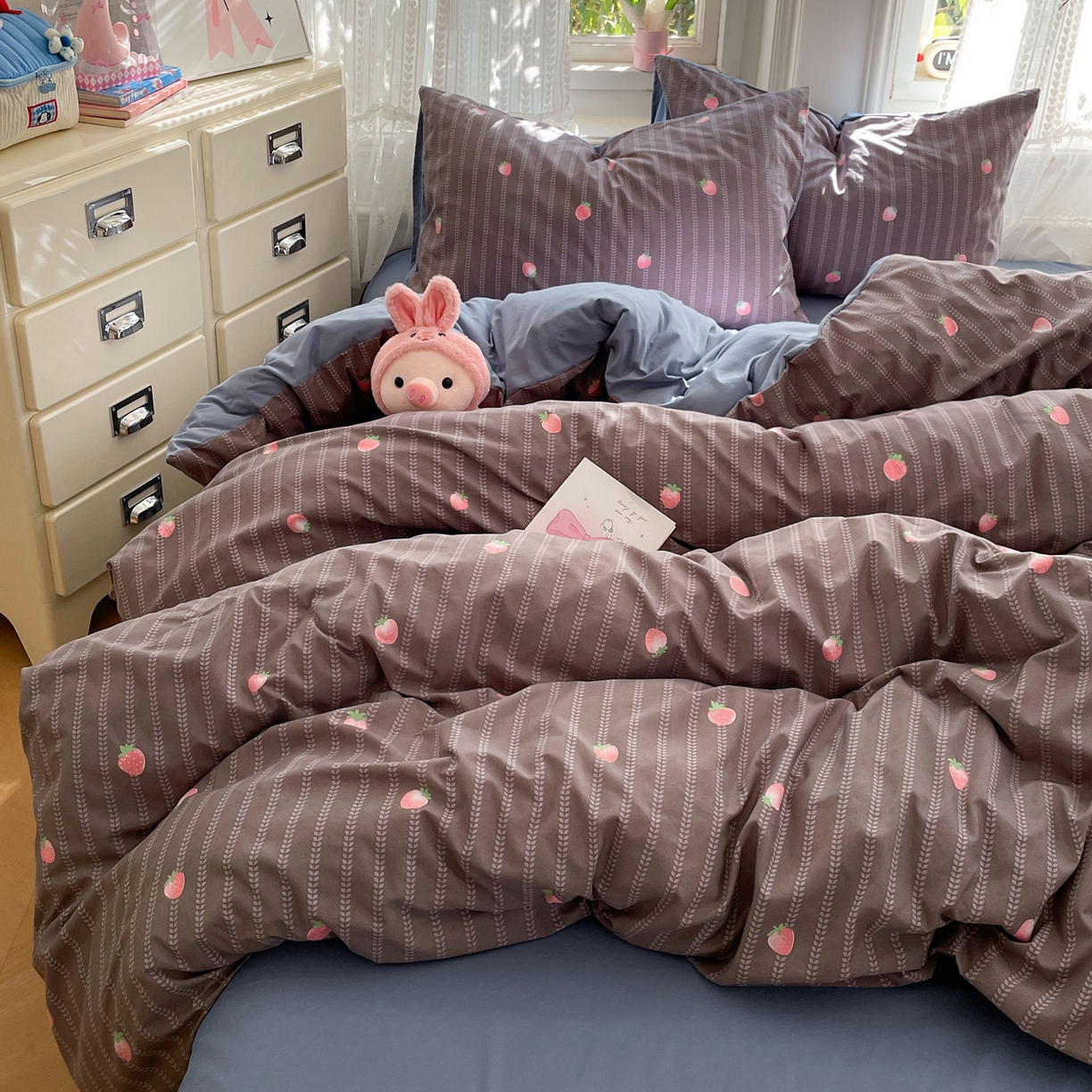 91家纺网 家纺一手货源 找家纺 瑞禾家纺 2026新款古法水洗四件套下载文件包含买家秀 甜酷草莓