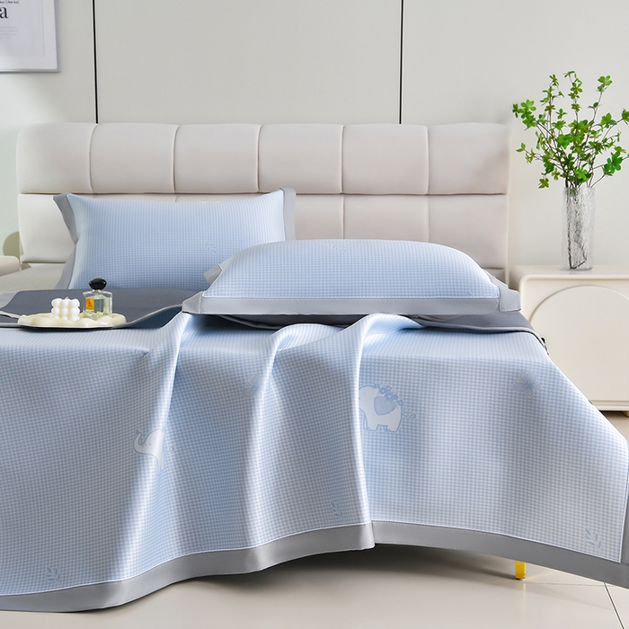 91家纺网 家纺一手货源 找家纺 小牛席业 2026春夏新款【实拍风格】双PE高凉感-小象提花冰丝席系列 蓝色