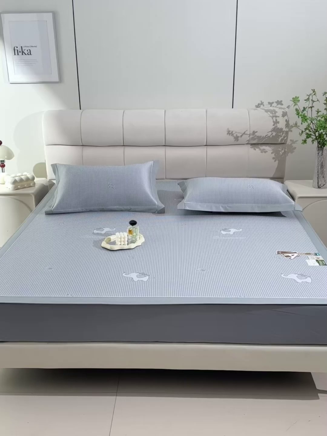 91家纺网 家纺一手货源 找家纺 （总）小牛席业 2026新款【实拍风格】双PE高凉感-小象提花冰丝席系列（床笠款）