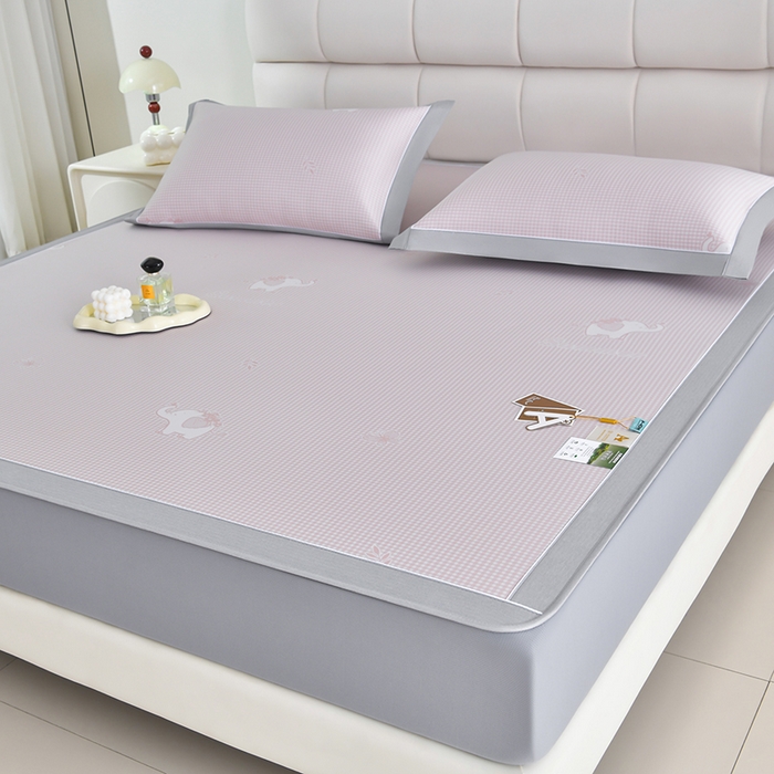 91家纺网 家纺一手货源 找家纺 小牛席业 2026新款【实拍风格】双PE高凉感-小象提花冰丝席系列（床笠款） 粉色