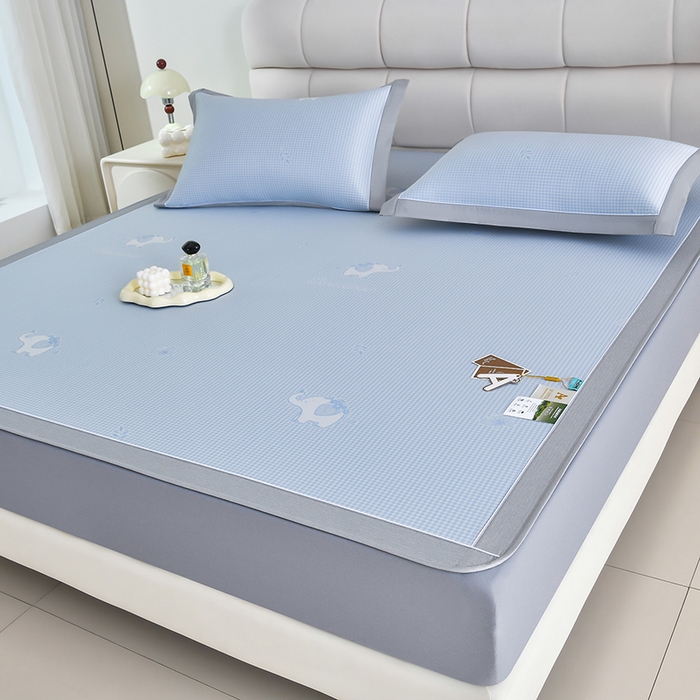 91家纺网 家纺一手货源 找家纺 小牛席业 2026新款【实拍风格】双PE高凉感-小象提花冰丝席系列（床笠款） 蓝色