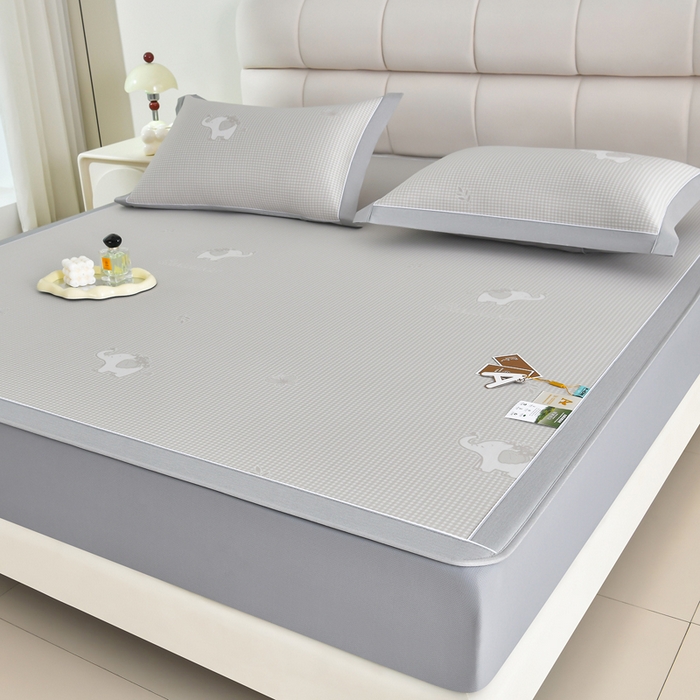 91家纺网 家纺一手货源 找家纺 小牛席业 2026新款【实拍风格】双PE高凉感-小象提花冰丝席系列（床笠款） 香槟