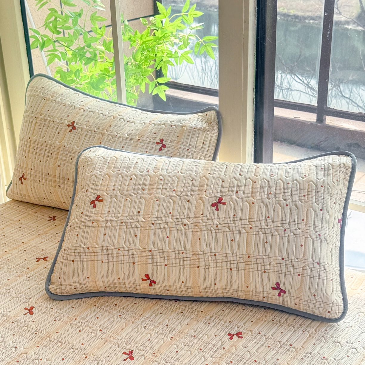 91家纺网 家纺一手货源 找家纺 莱登卡奴 2026新款新款A类凉感丝锦氨数码印花夏被四件套 蝶恋