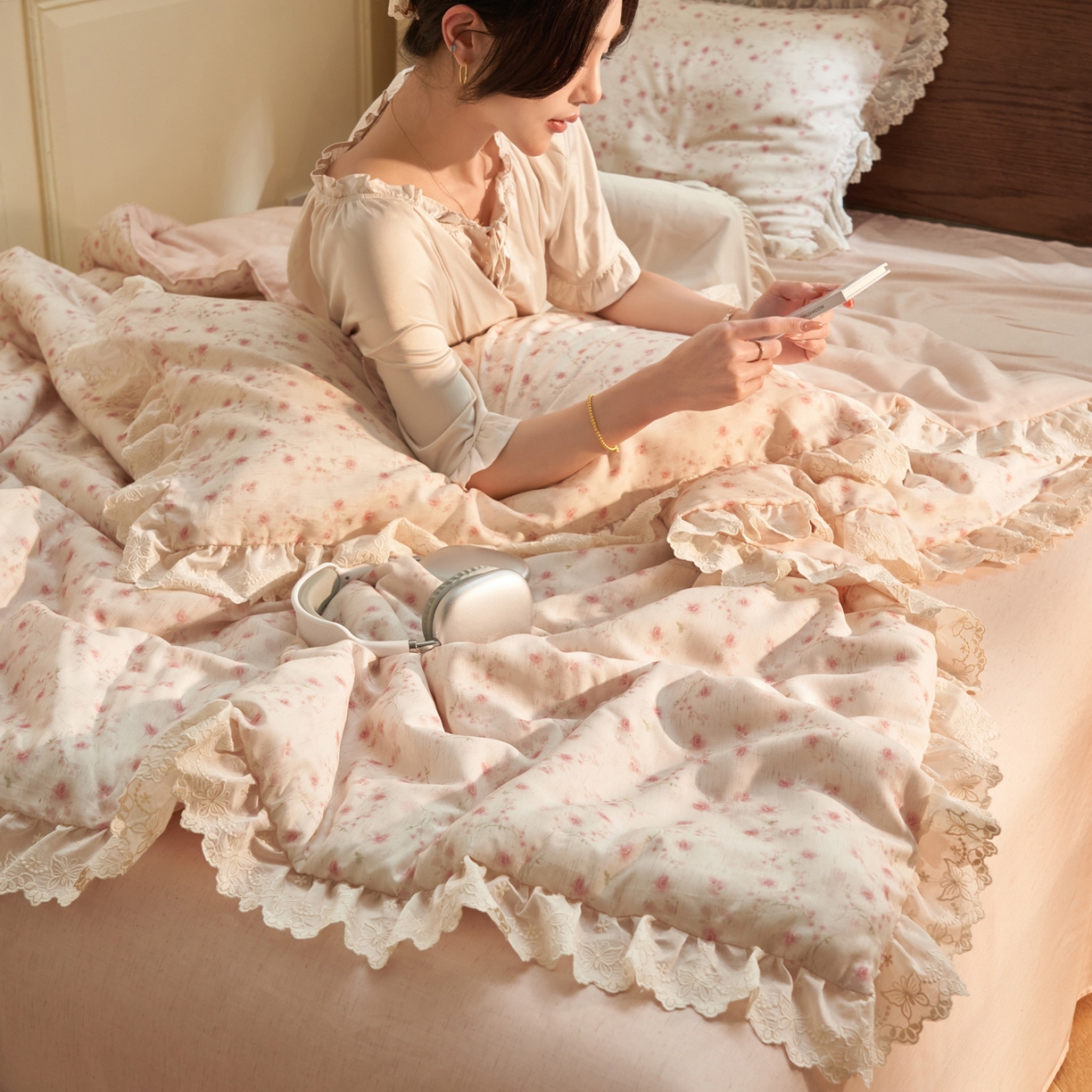 91家纺网 家纺一手货源 找家纺 晨曦家纺 2026新款高端纯棉天丝棉麻莱赛尔夏凉被四件套 粉雾小蔷薇