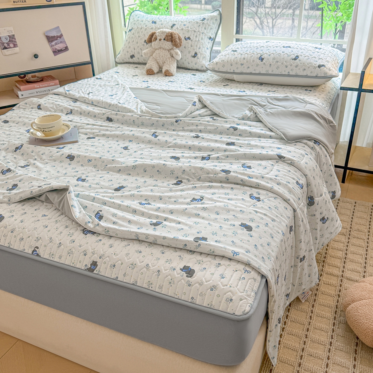 91家纺网 家纺一手货源 找家纺 莱登卡奴 2026新款新款A类凉感丝锦氨数码印花夏被四件套 花田物语