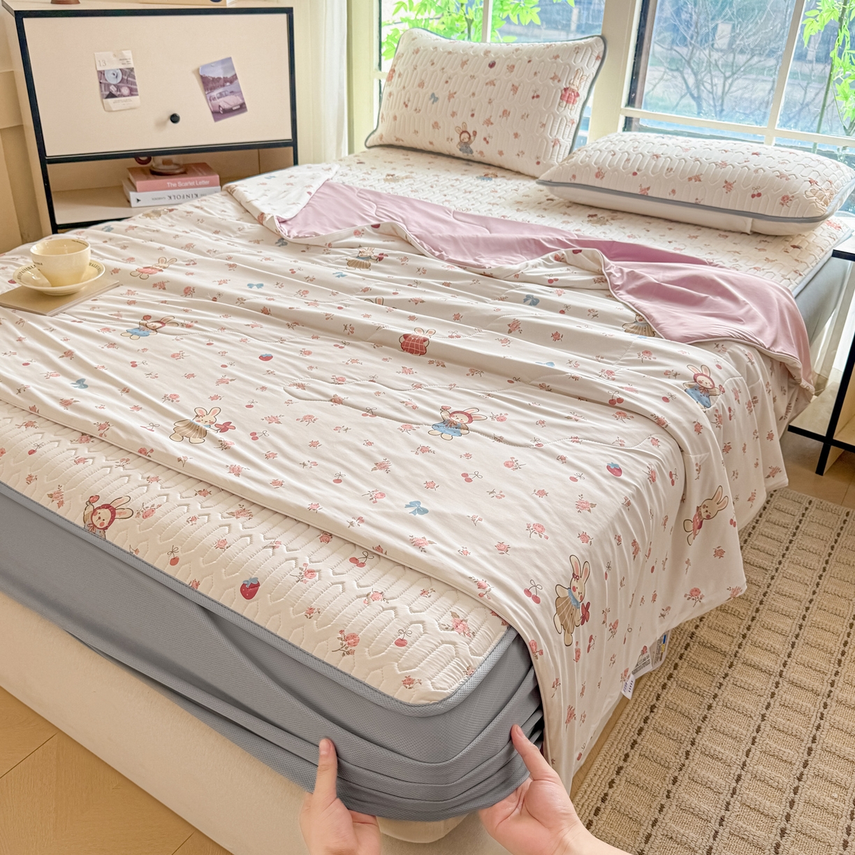 莱登卡奴 2026新款新款A类凉感丝锦氨数码印花夏被四件套 花漾兔梦