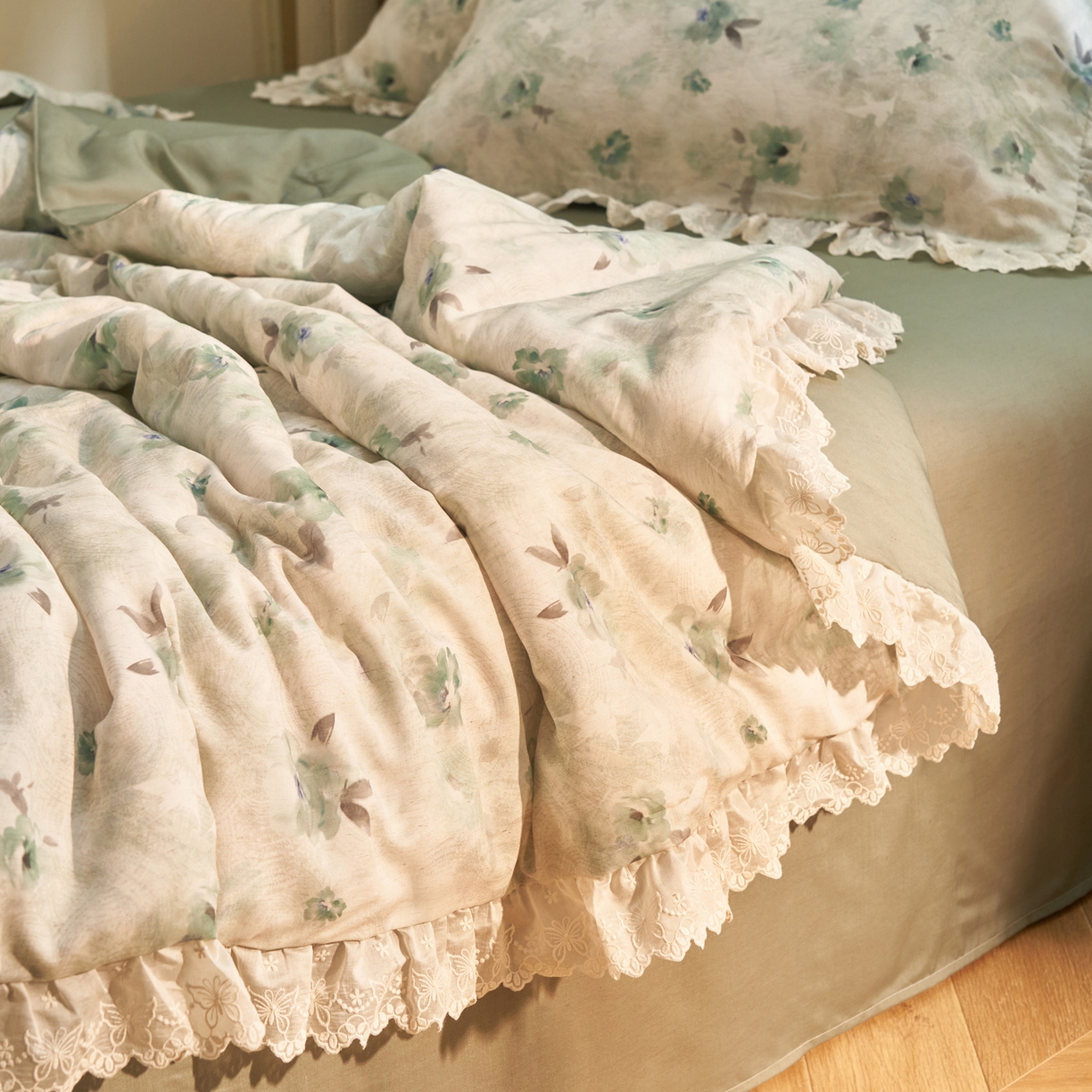 91家纺网 家纺一手货源 找家纺 晨曦家纺 2026新款高端纯棉天丝棉麻莱赛尔夏凉被四件套 塞纳花事