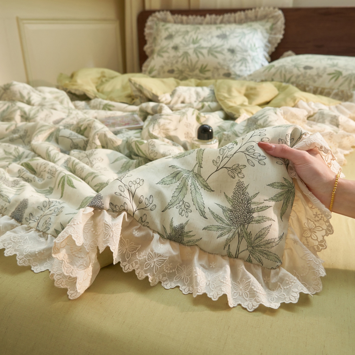 91家纺网 家纺一手货源 找家纺 晨曦家纺 2026新款高端纯棉天丝棉麻莱赛尔夏凉被四件套 香草漫野