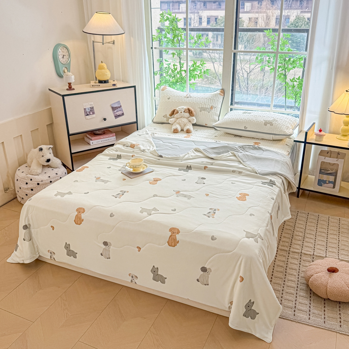 91家纺网 家纺一手货源 找家纺 莱登卡奴 2026新款新款A类凉感丝锦氨数码印花夏被四件套 萌宠小狗