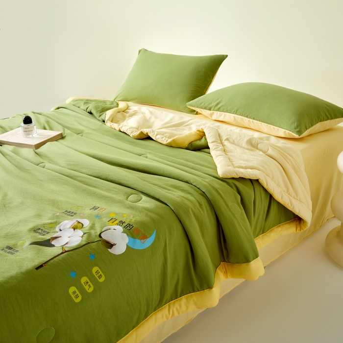 91家纺网 家纺一手货源 找家纺 瑞禾家纺 2026新款水洗棉棉花夏被四件套 茶绿奶黄