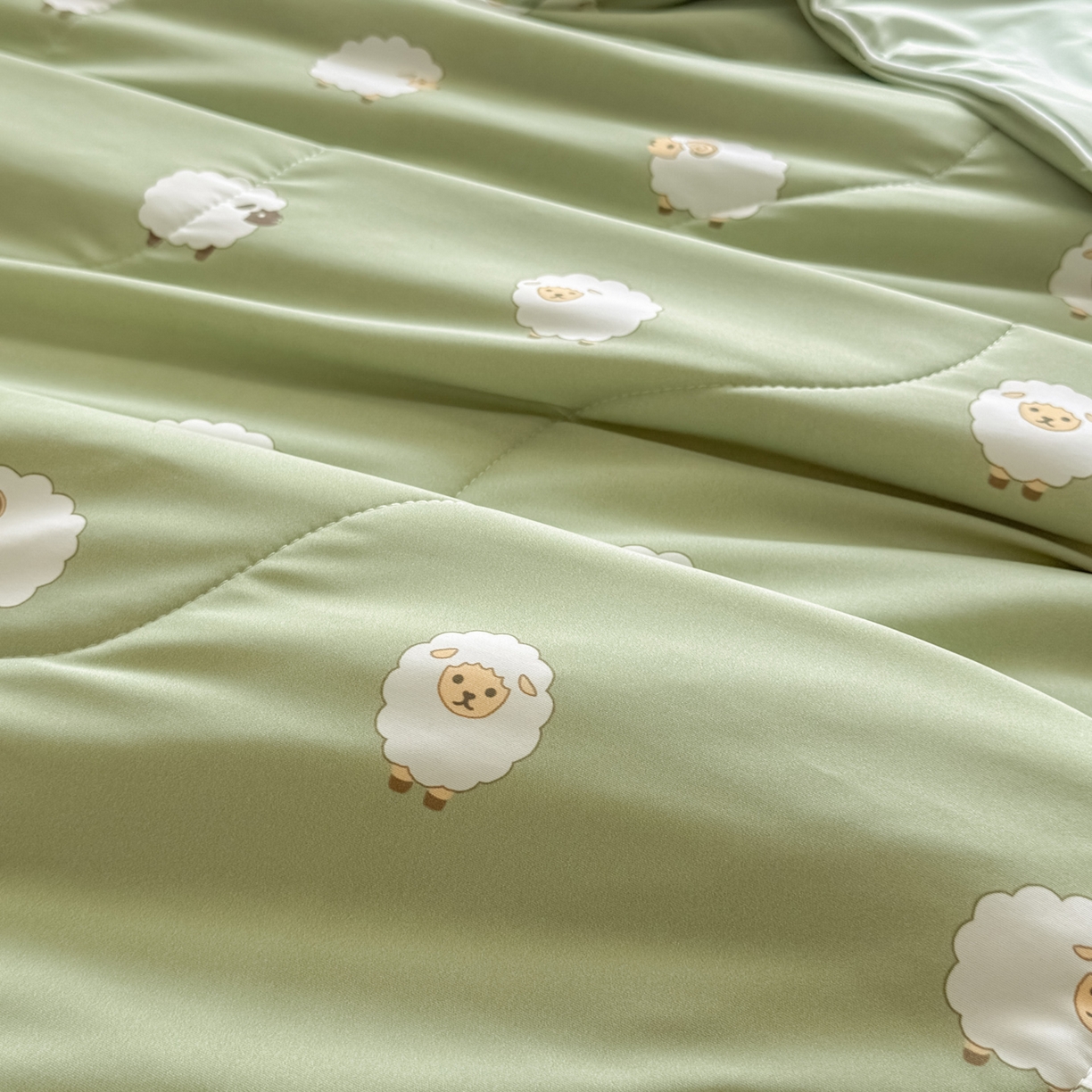 91家纺网 家纺一手货源 找家纺 莱登卡奴 2026新款新款A类凉感丝锦氨数码印花夏被四件套 绵风漫野