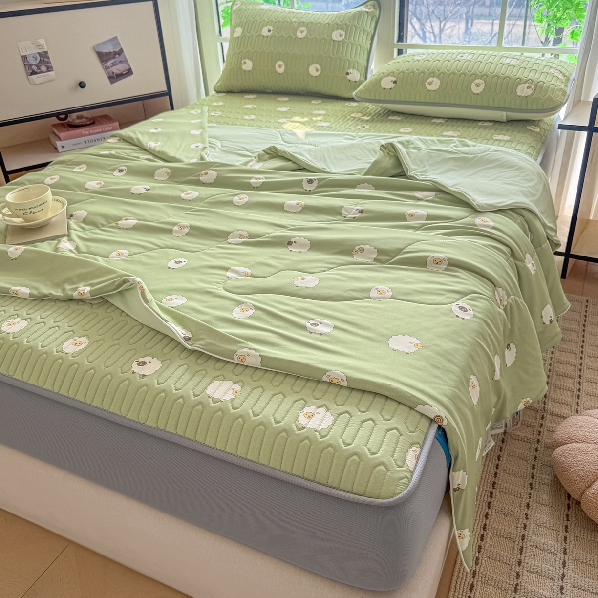 91家纺网 家纺一手货源 找家纺 莱登卡奴 2026新款新款A类凉感丝锦氨数码印花夏被四件套 绵风漫野