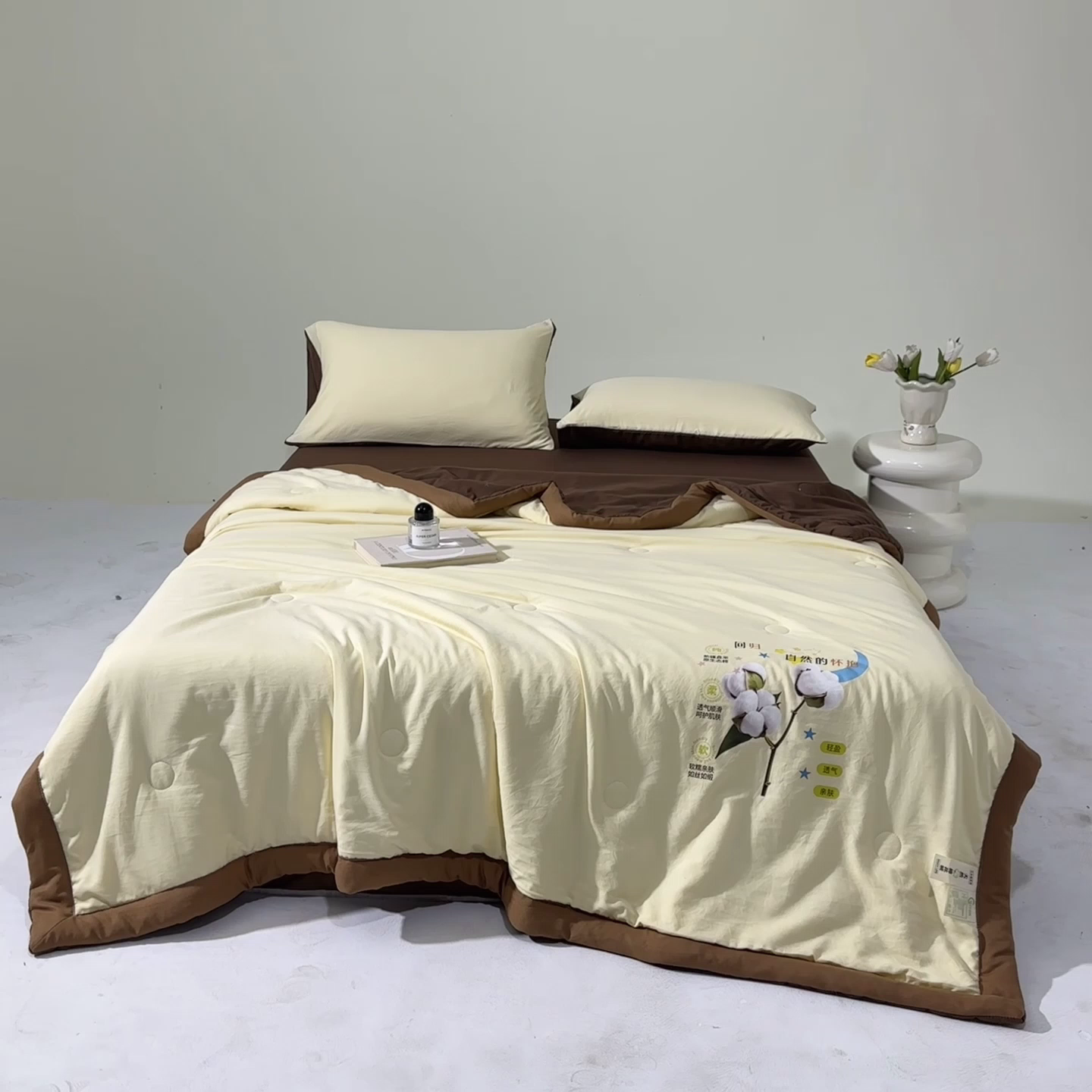 91家纺网 家纺一手货源 找家纺 瑞禾家纺 2026新款水洗棉棉花夏被四件套 奶黄深咖