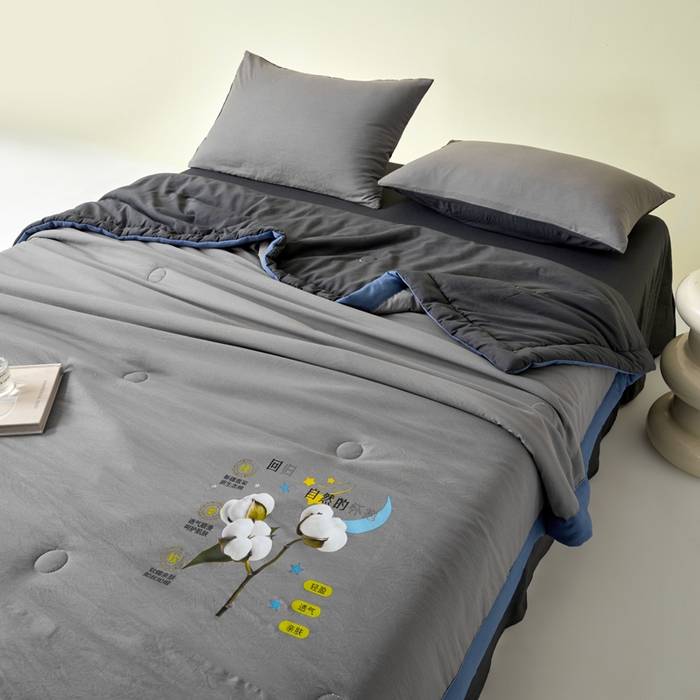 91家纺网 家纺一手货源 找家纺 瑞禾家纺 2026新款水洗棉棉花夏被四件套 浅灰深灰