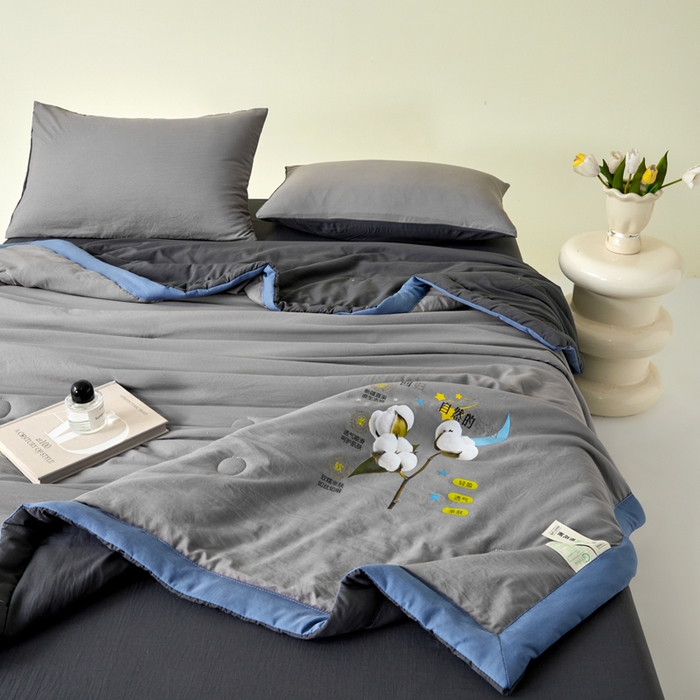 91家纺网 家纺一手货源 找家纺 瑞禾家纺 2026新款水洗棉棉花夏被四件套 浅灰深灰