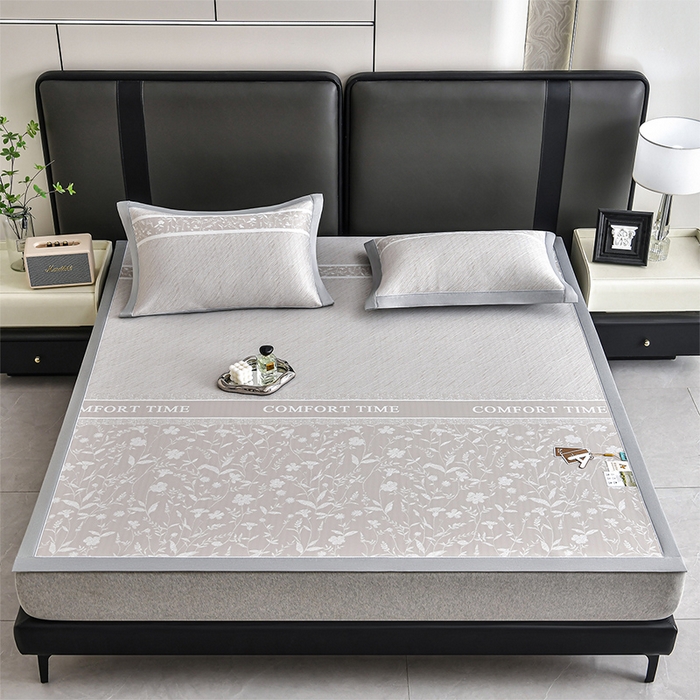 91家纺网 家纺一手货源 找家纺 小牛席业 2026春夏新款PE琉璃叶语提花凉感冰丝席席子 香槟