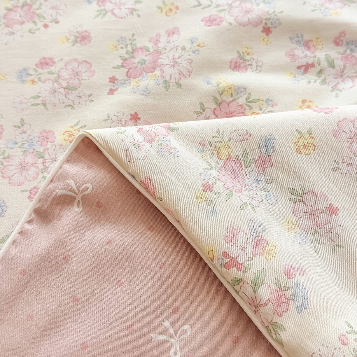 91家纺网 家纺一手货源 找家纺 典冠 2026新款100%里外全棉夏被 夏被四件套 洛琳-粉