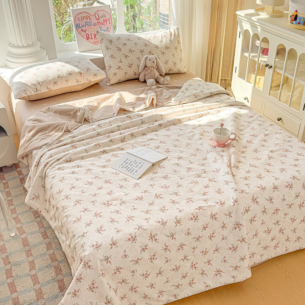 91家纺网 家纺一手货源 找家纺 典冠 2026新款100%里外全棉夏被 夏被四件套 繁花