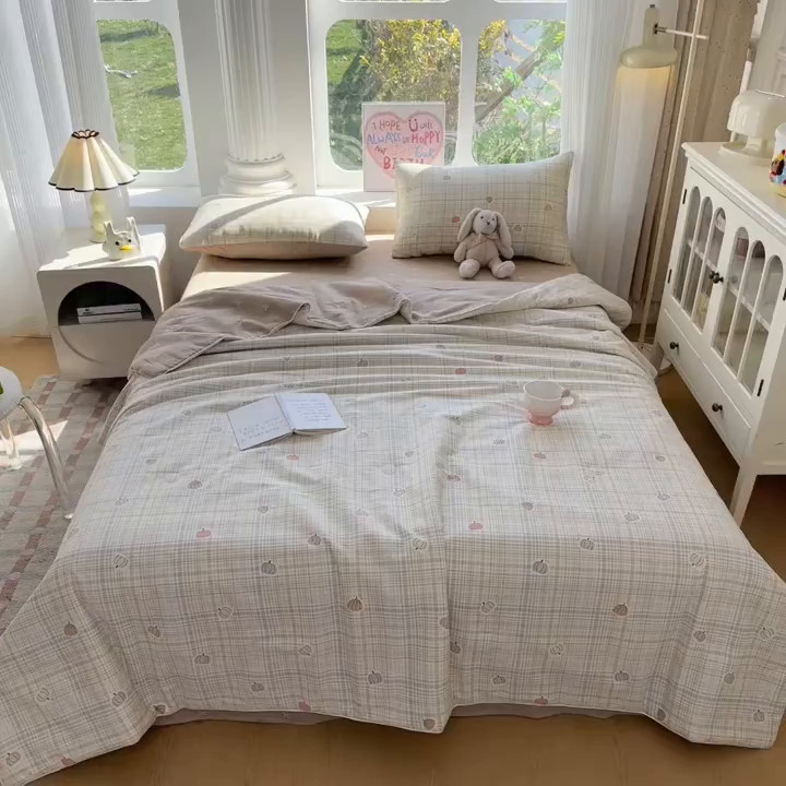 91家纺网 家纺一手货源 找家纺 典冠 2026新款100%里外全棉夏被 夏被四件套 南瓜派