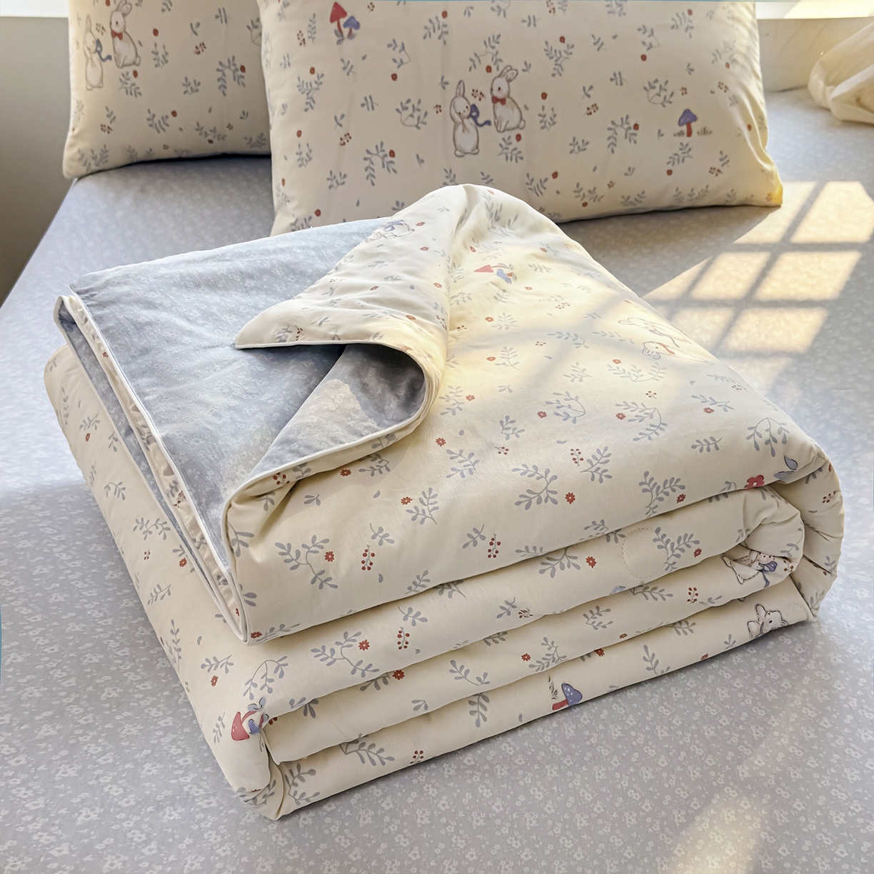 91家纺网 家纺一手货源 找家纺 （总）典冠 2026新款100%里外全棉夏被 夏被四件套