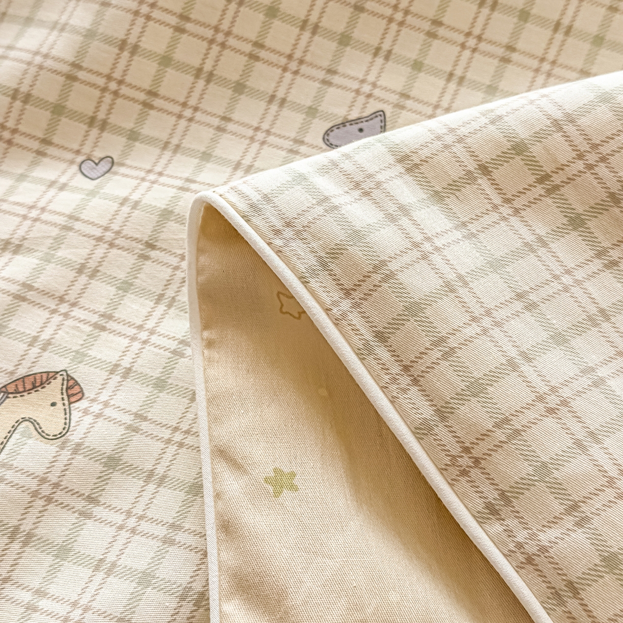 91家纺网 家纺一手货源 找家纺 典冠 2026新款100%里外全棉夏被 夏被四件套 马到成功