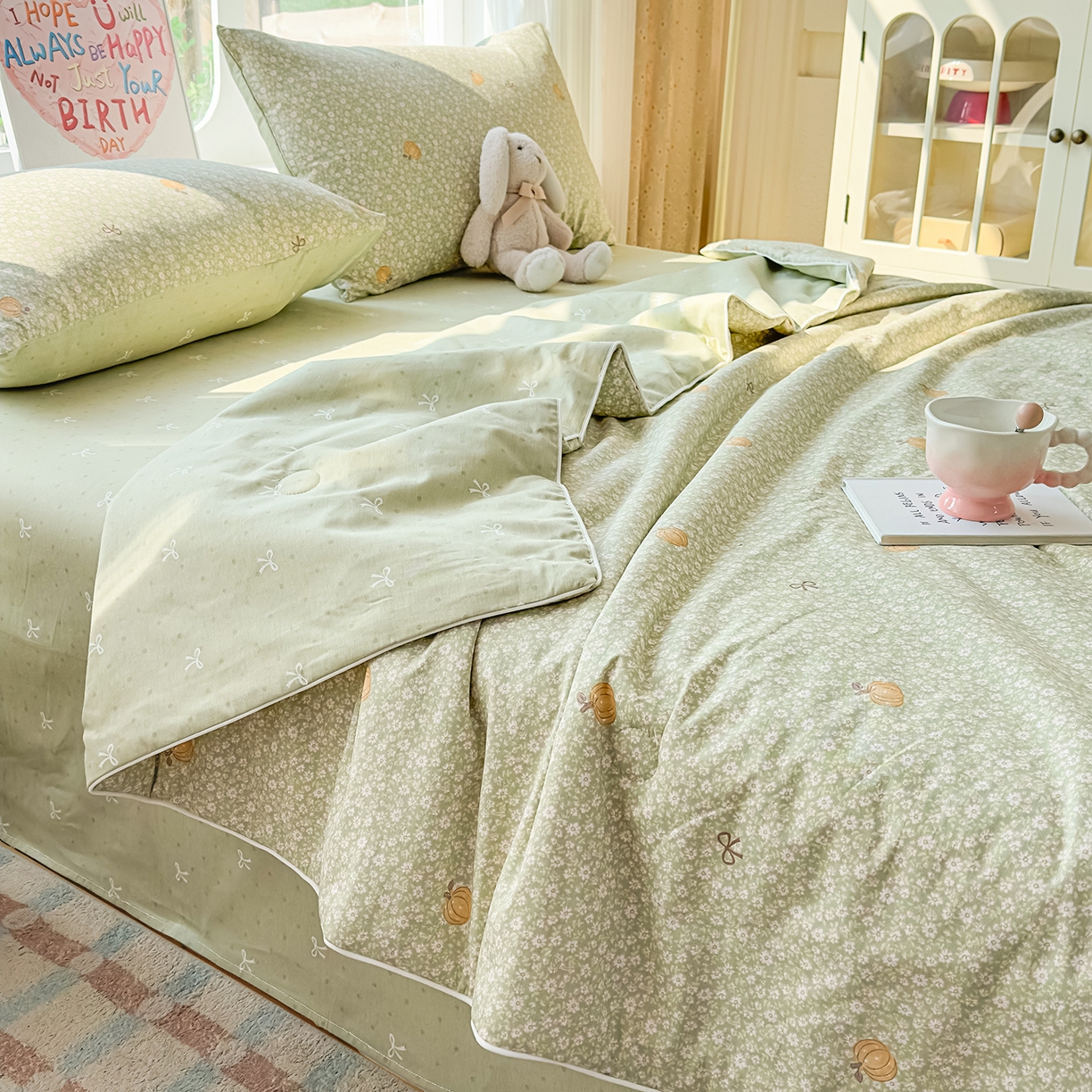 91家纺网 家纺一手货源 找家纺 典冠 2026新款100%里外全棉夏被 夏被四件套 碎花拾影-绿