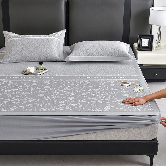 91家纺网 家纺一手货源 找家纺 小牛席业 2026春夏新款PE琉璃叶语提花凉感冰丝席席子-床笠款 灰色